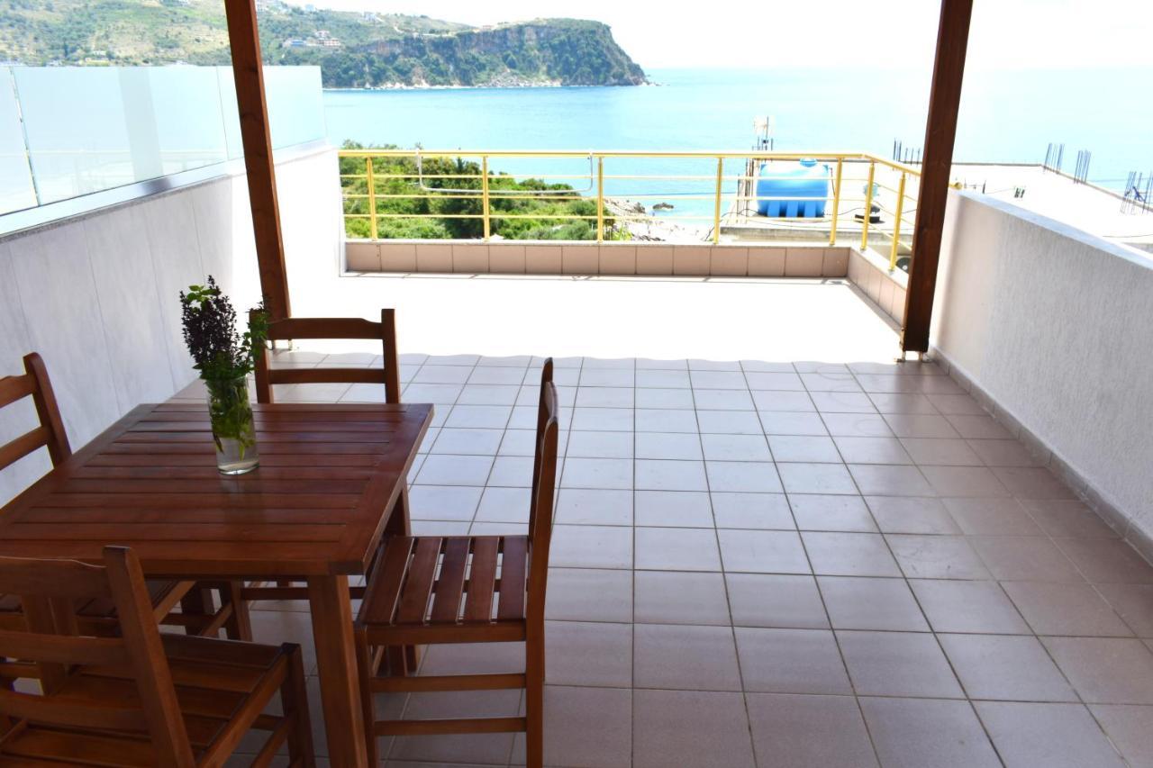 Ionio Rooms II Himare Ngoại thất bức ảnh