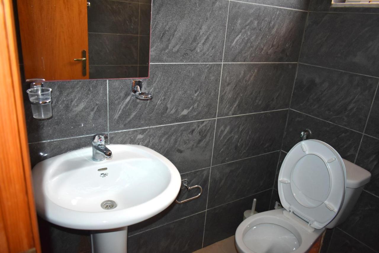 Ionio Rooms II Himare Ngoại thất bức ảnh