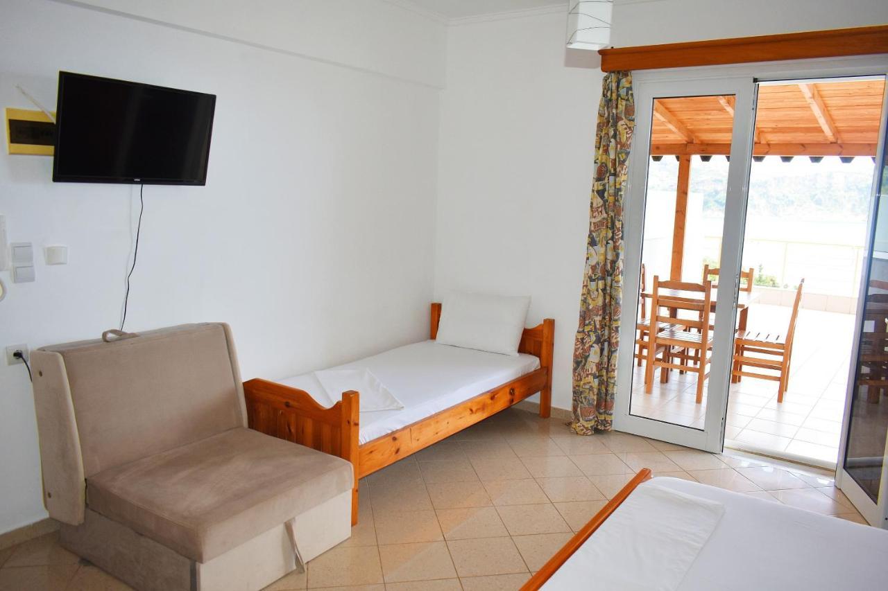 Ionio Rooms II Himare Ngoại thất bức ảnh