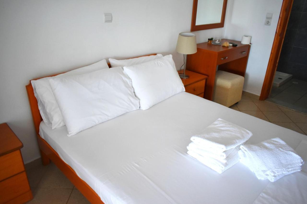 Ionio Rooms II Himare Ngoại thất bức ảnh