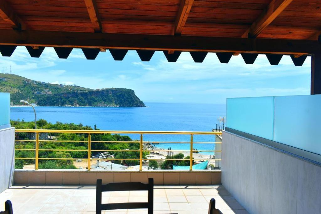 Ionio Rooms II Himare Ngoại thất bức ảnh